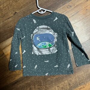 Mini Boden Dark Gray Long-Sleeve Tee with Otter in space